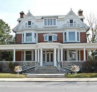Albanus Phillips Inn - Accommodation China