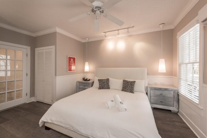 Alexander's Gay Lesbian Guesthouse (Adult Only 21+) - thumb 0