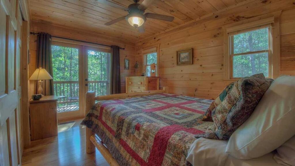 All Decked Out By Escape To Blue Ridge - thumb 1