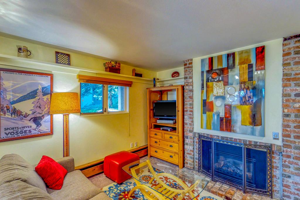 All Seasons At Golden Peak - thumb 0