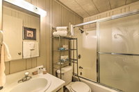 All-Season Getaway - Walk to Ski and Bike Zipline Hotels Santiago