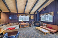 All-Season Mountain Retreat 4 Mi to Ski Lift Tourism Bookings