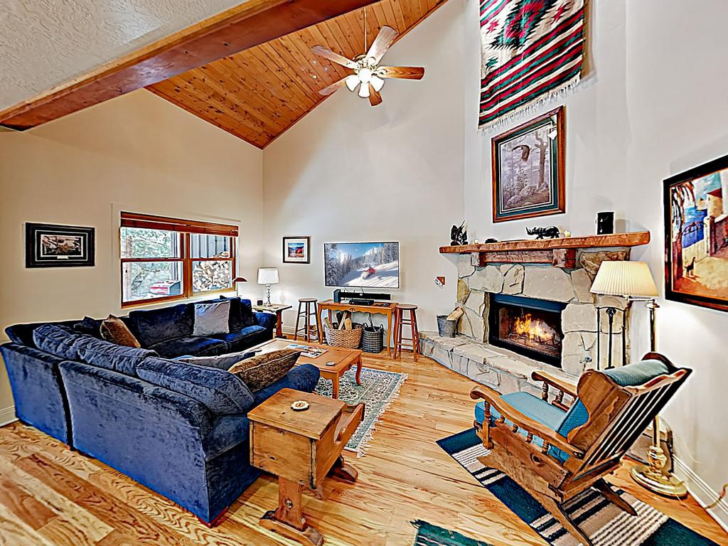 Alpine Haven W/ Private Hot Tub: Near Resorts Townhouse - thumb 0