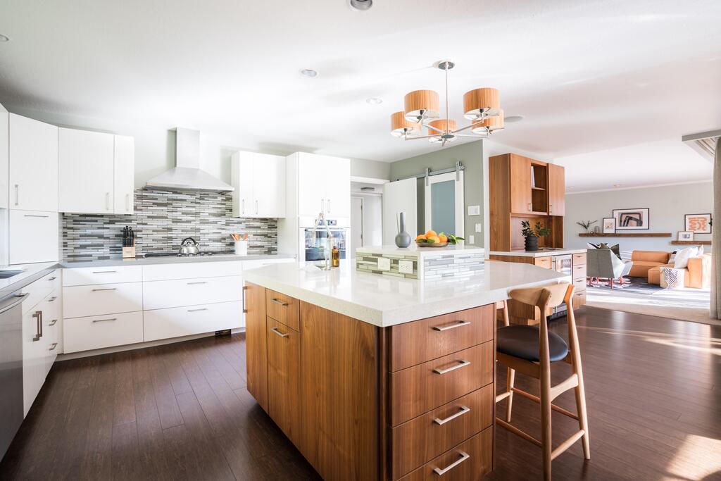 Alta Vista By AvantStay - Large Home W/ Pool, Patio And Balcony - thumb 1