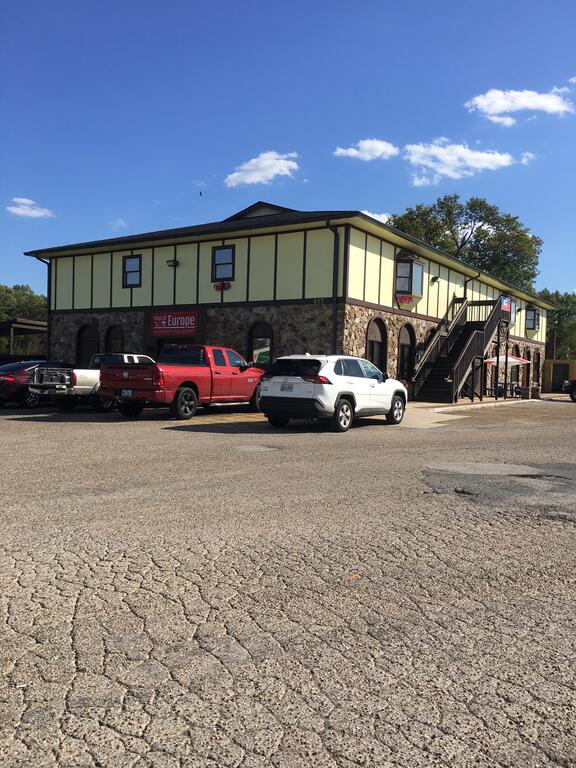 Ambassador Inn - thumb 1