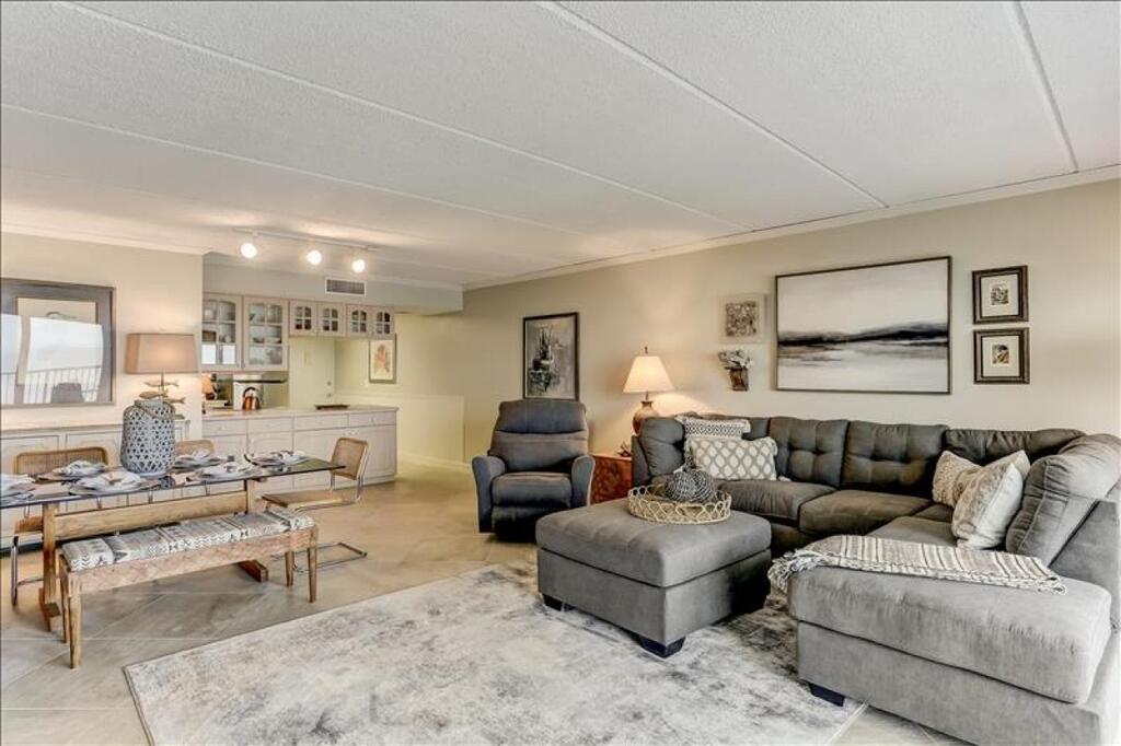 Amelia By The Sea - thumb 0