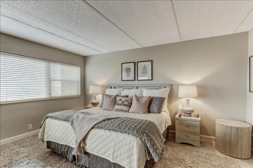 Amelia By The Sea - thumb 3