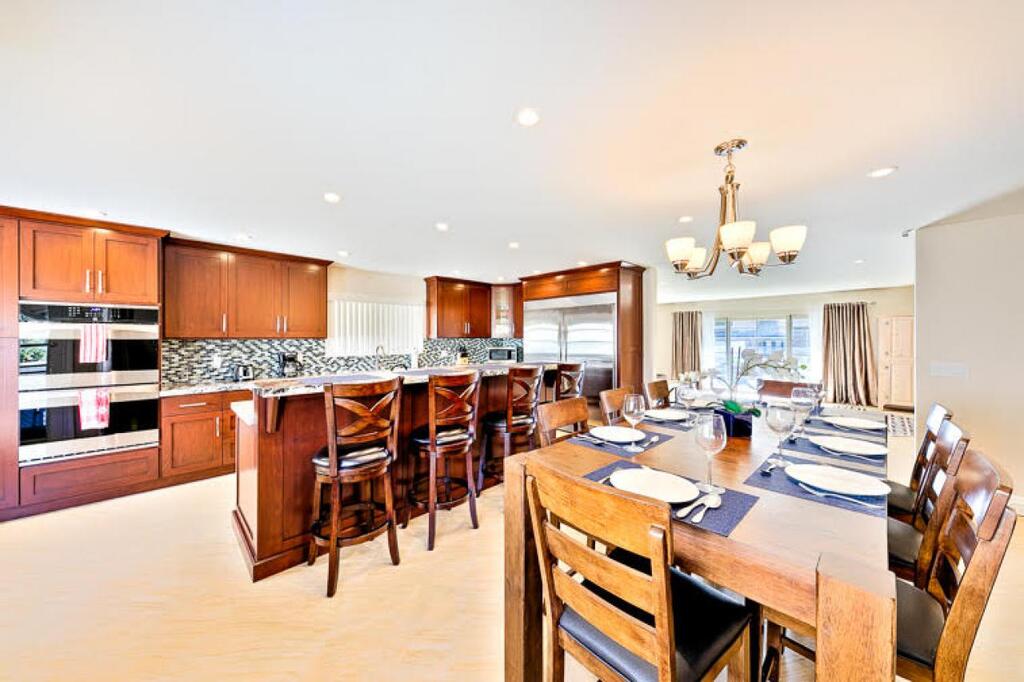 AN-2809 - Disneyland Delight - thumb 3