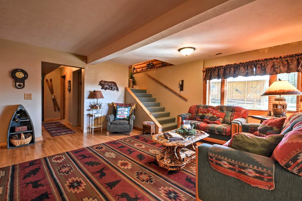 Anaconda Cabin With Fire Pit, Walk To Georgetown Lake - thumb 3