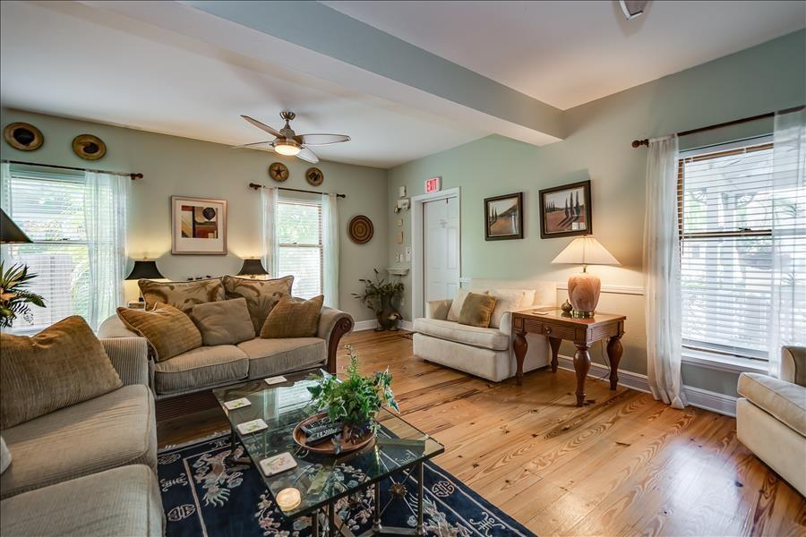 Anchor Inn - Unit 4 Apts - thumb 0