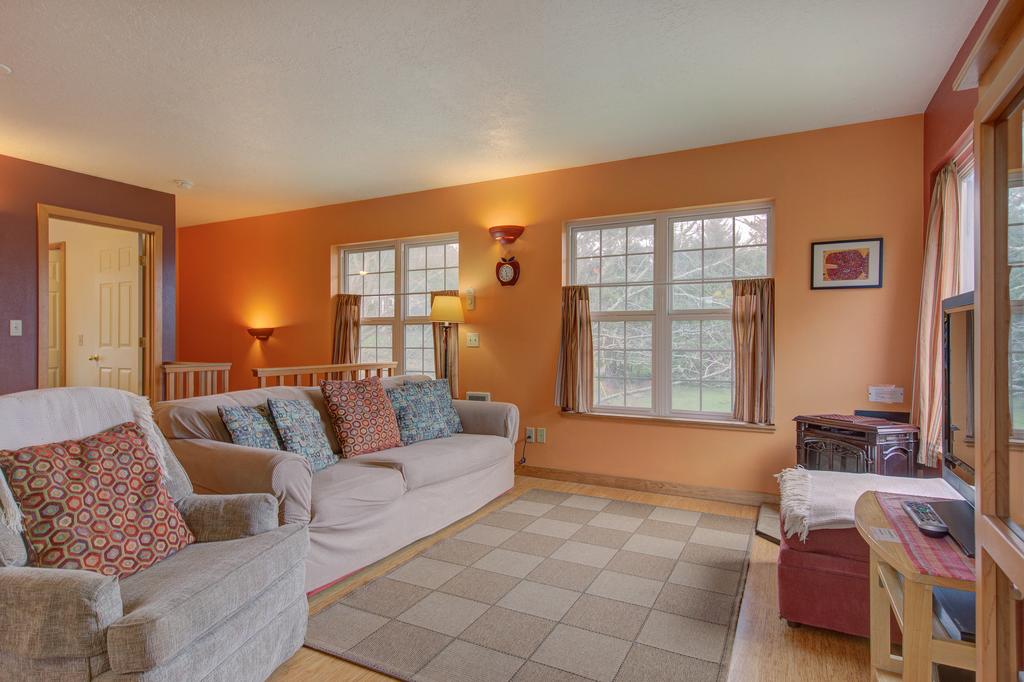 Apple Gate Beach House - thumb 1