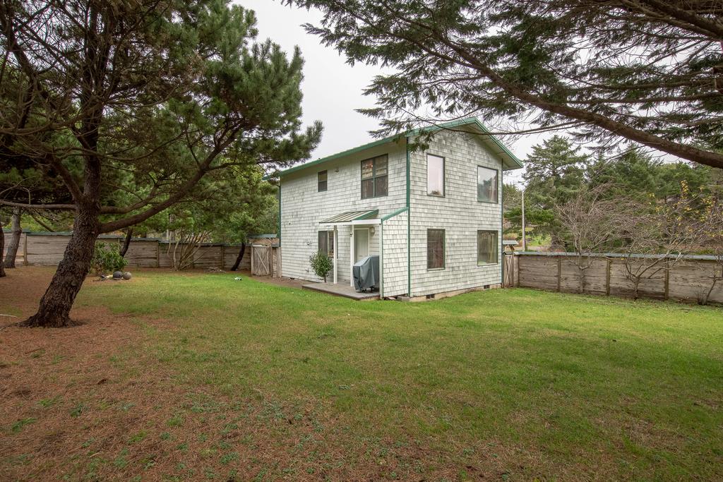 Apple Gate Beach House - thumb 3