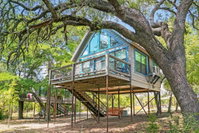 Arbor House of Dripping Springs - Nautical House Tourism Bookings