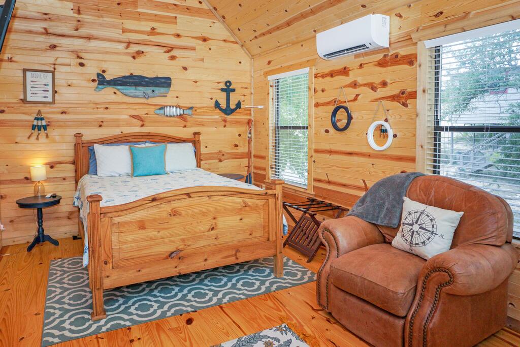 Arbor House Of Dripping Springs - Nautical House - thumb 3