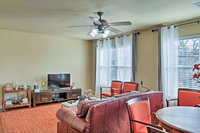 Arlington Apartment Near AT and T Stadium and Six Flags Tourism Bookings