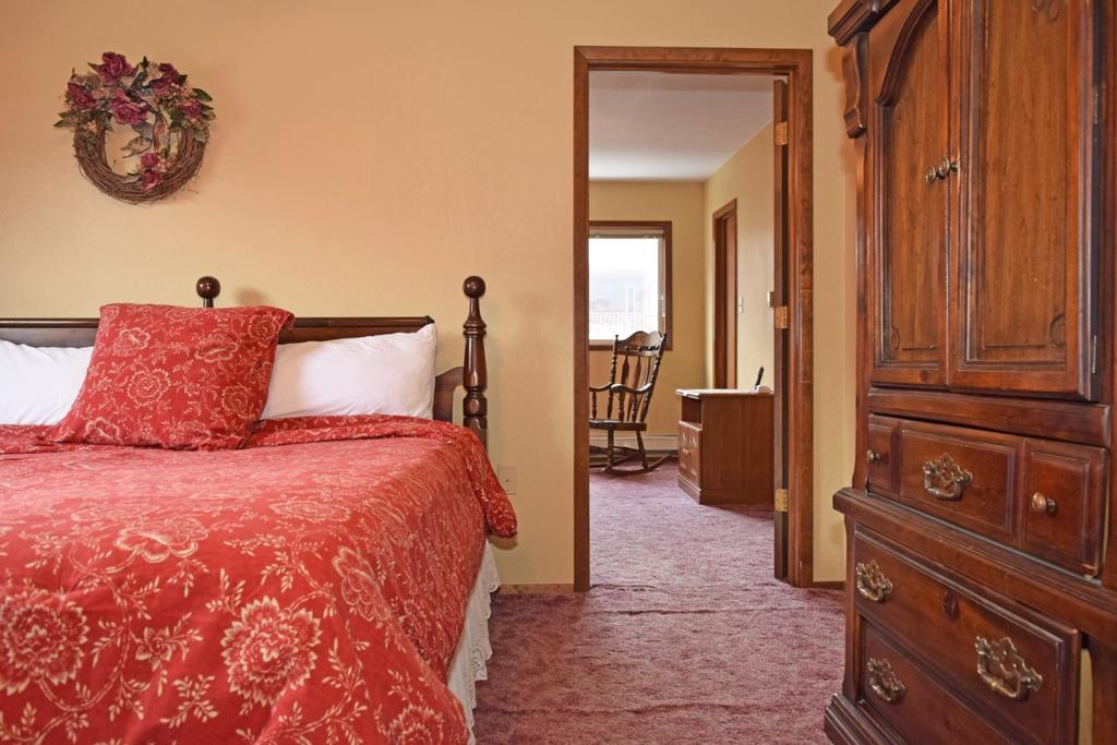 Arnolds River Retreat - thumb 1