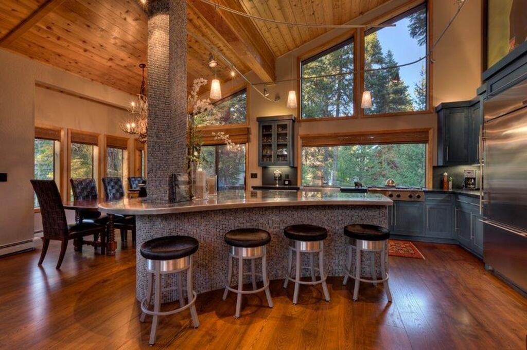 Artist's Haven At Dollar Point By Tahoe Mountain Properties - thumb 2