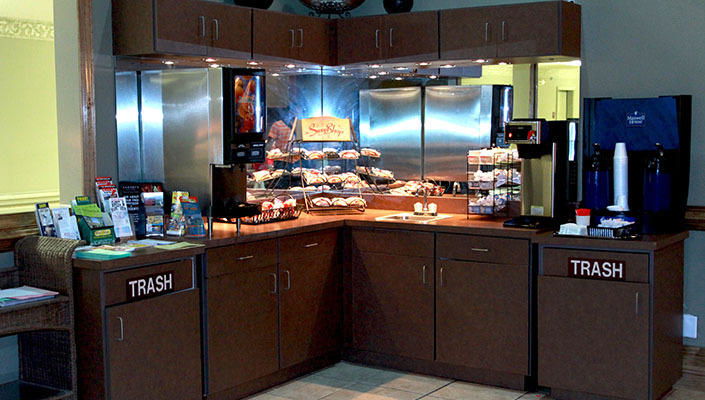 Ashton Inn & Suites - thumb 2