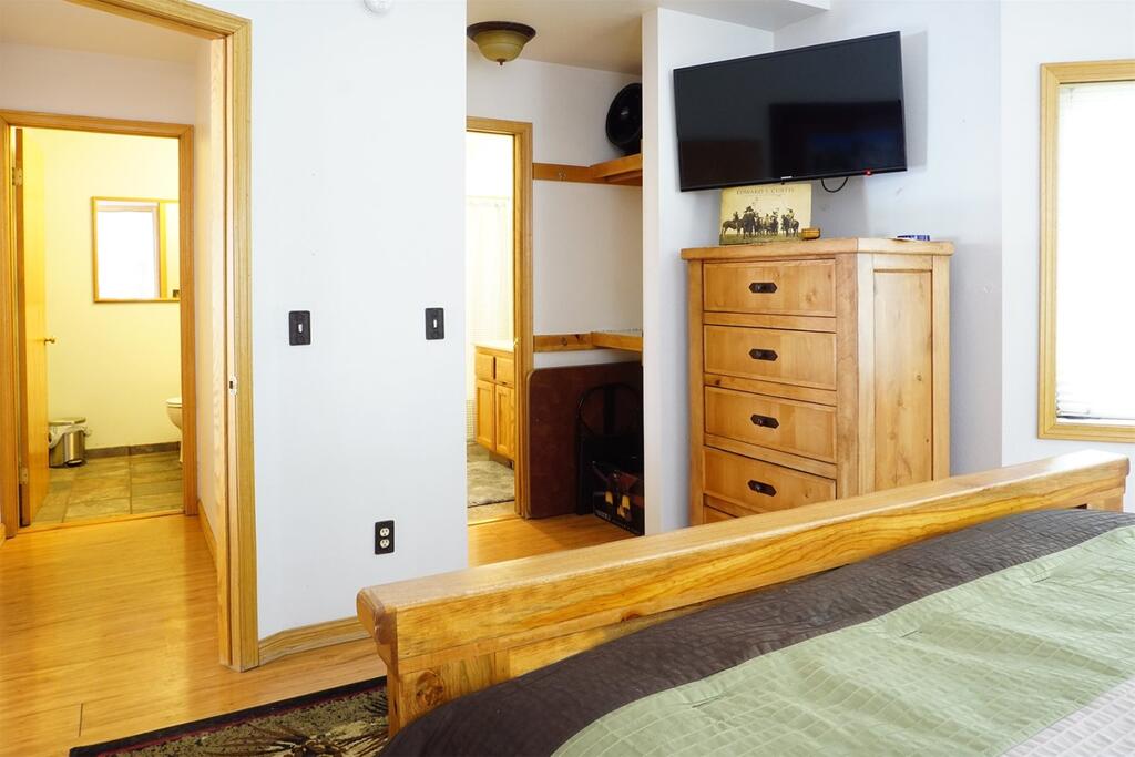 Aspen Meadows 2 - thumb 3