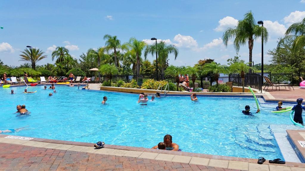 At Tideview - thumb 3