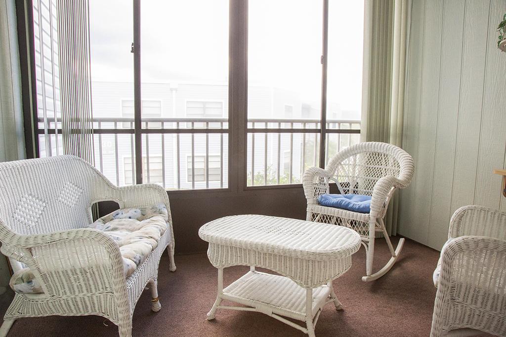 Atrium Condo #231707 - thumb 2