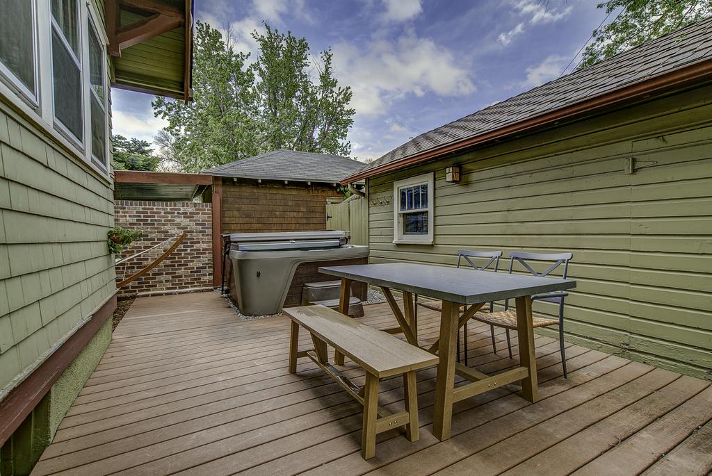 Authentic Craftsman Bungalow W/ Hot Tub - thumb 2