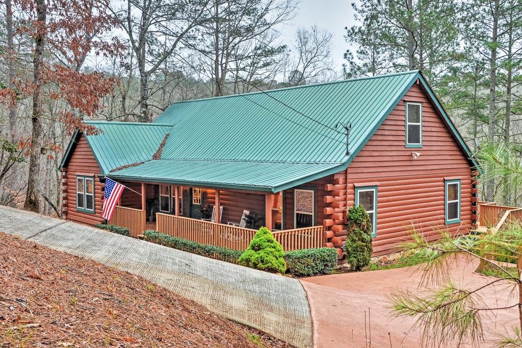Authentic Creekside Log Cabin With Decks In Ellijay! - thumb 1