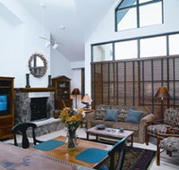 Avon Village - USA Accommodation