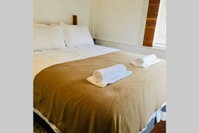 BABY BEAR LUXURY COTTAGE WITH RUSTIC FEEL Tourism Bookings