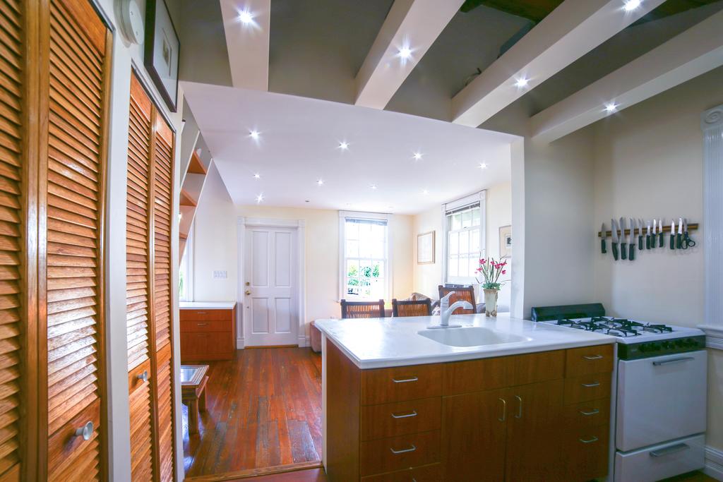 Bahama Gardens - Cigar House - thumb 2