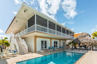 Bahama Manor Hotels Santiago