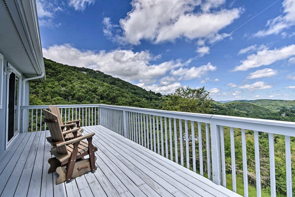 Banner Elk Home With Mtn Views, BBQ & Pool Table - thumb 1