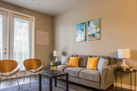 Baymeadows 2 BR Apt by Frontdesk USA Accommodation