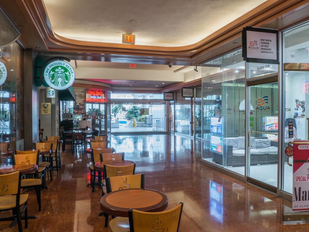 Bayshore Two-Bedroom Apartment 4240 - thumb 2