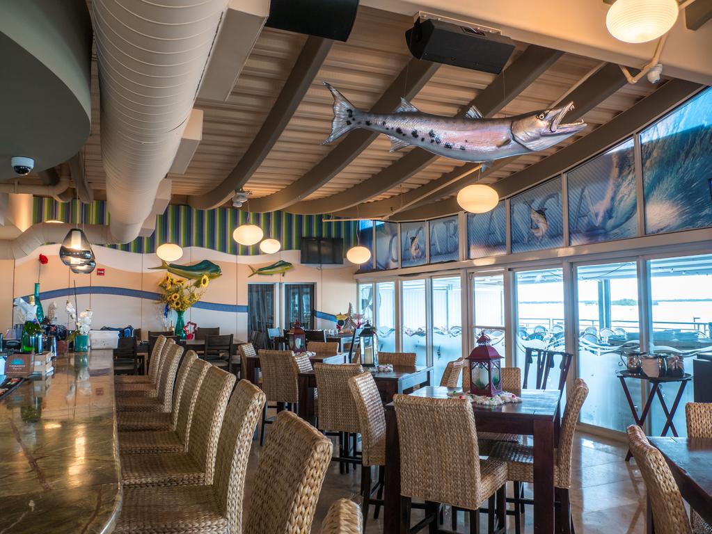 Bayshore Two-Bedroom Apartment 4240 - thumb 1