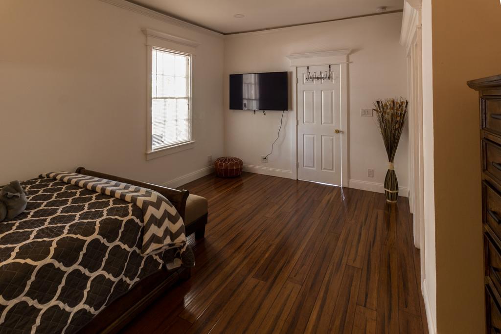 Bayview House - thumb 1