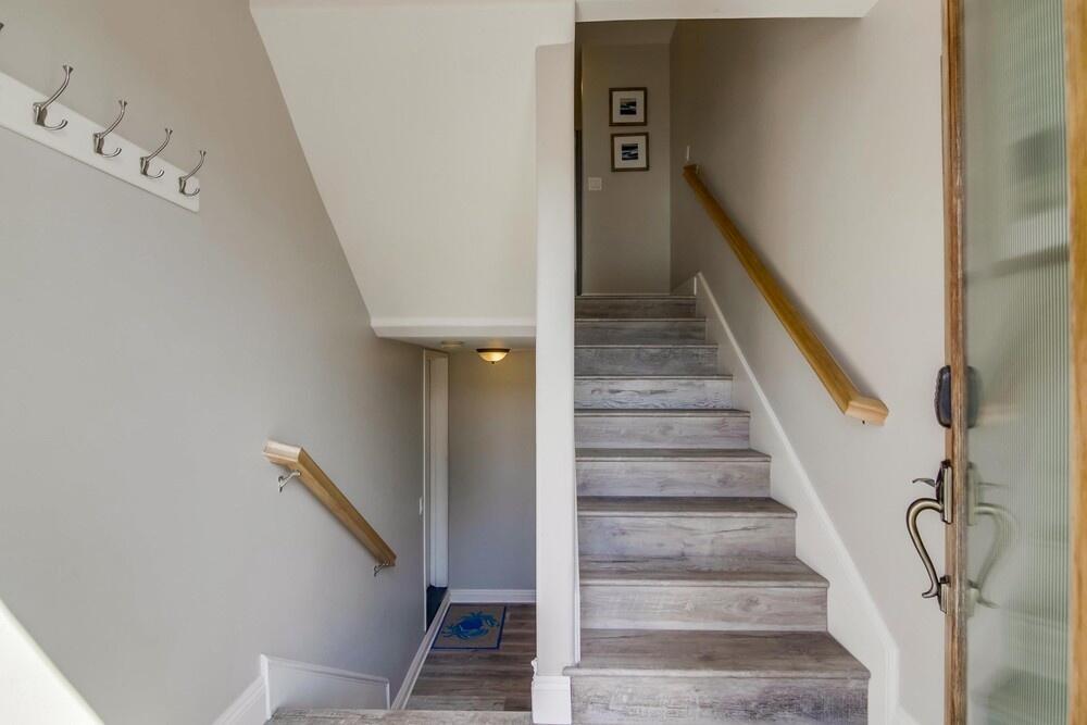 Bayview Veranda Apts - thumb 1