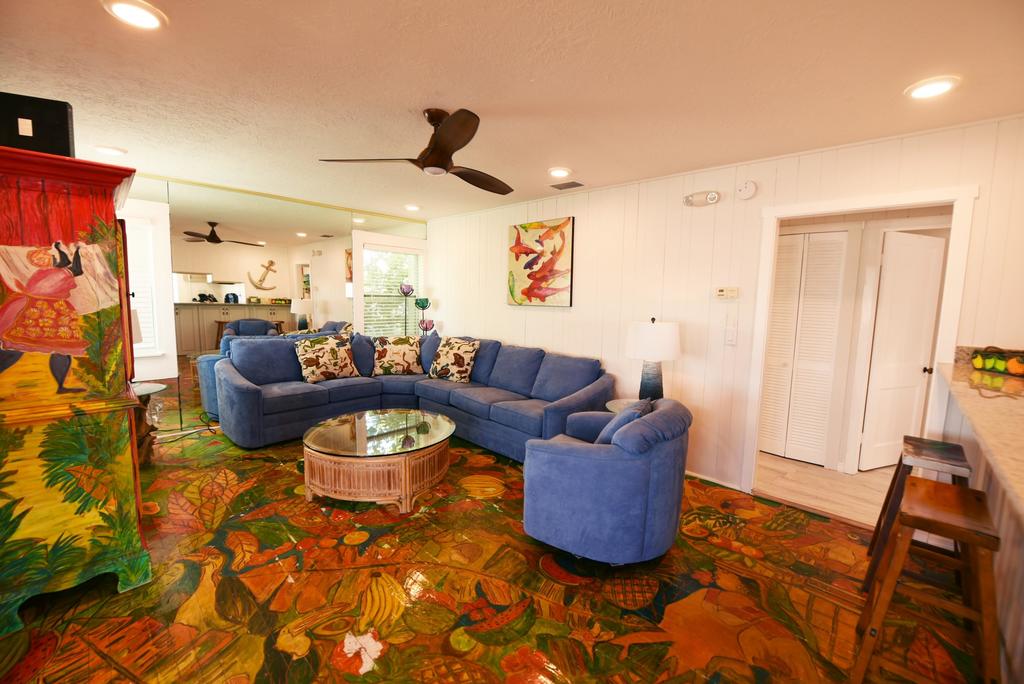 Beach Life At The Pointe - thumb 2