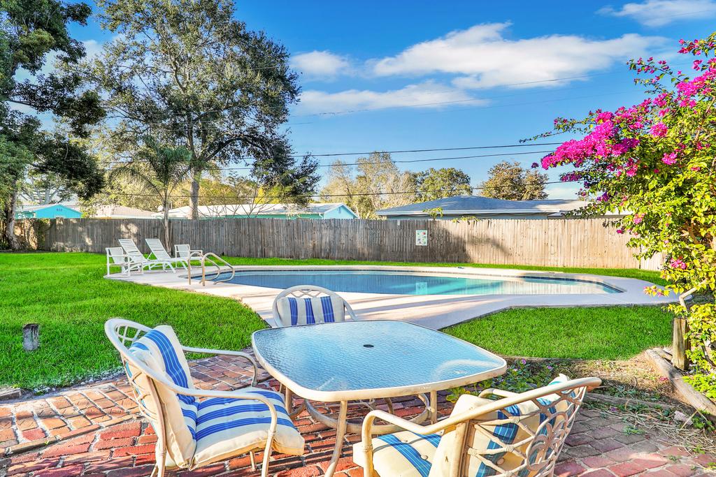 Beach Trip Retreat - thumb 1