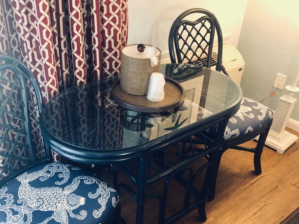 Beach View Hotel - thumb 1