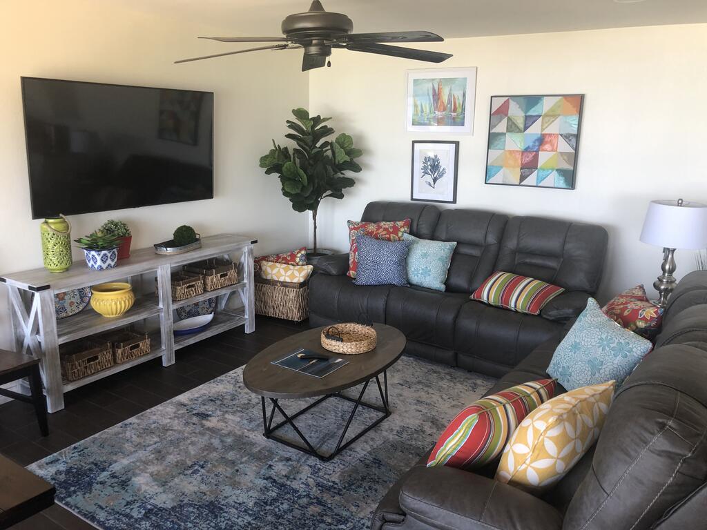 Beachcomber Inn - thumb 1