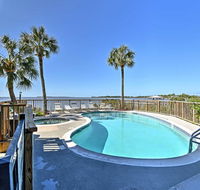 Beachfront Cedar Key Condo with Pool Spa and Views - USA Accommodation