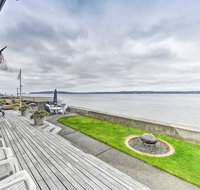 Beachfront Whidbey Island Home  Apartment - USA Accommodation