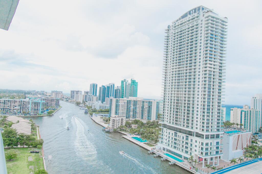 BEACHWALK -2901 Great View 3 Bedroom Apartment - thumb 1