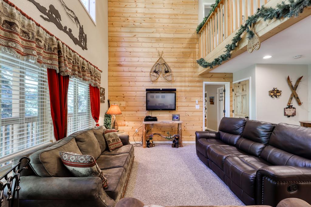 Bear Bottom Cabin - thumb 3