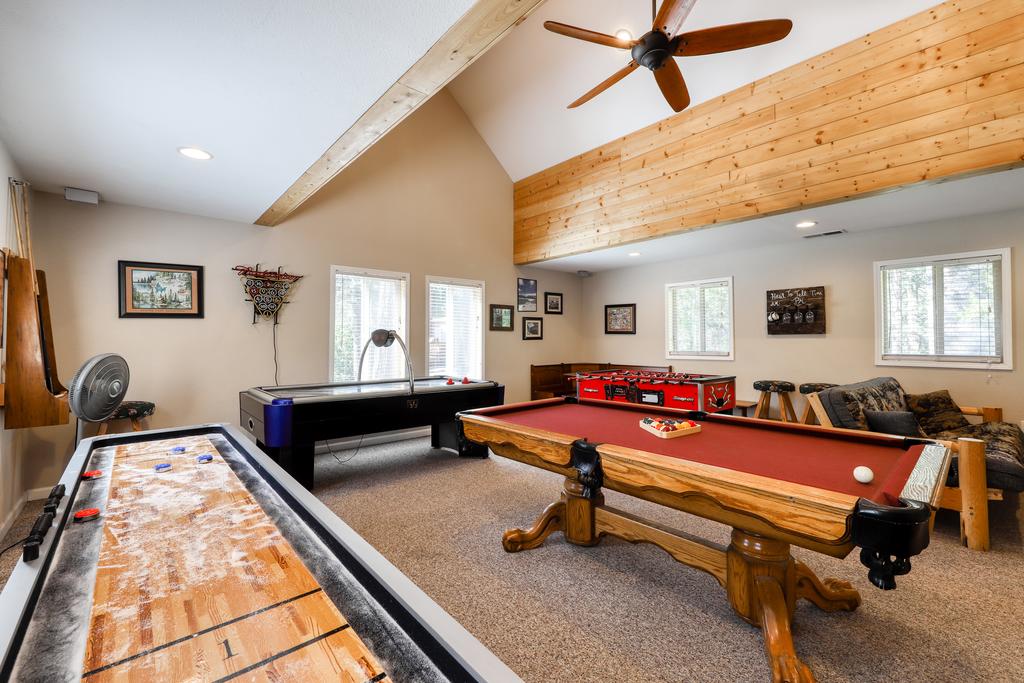 Bear Bottom Cabin - thumb 2