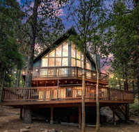 Bear Knuckle Large Outdoor Space and Lake Access - Tourism Bookings