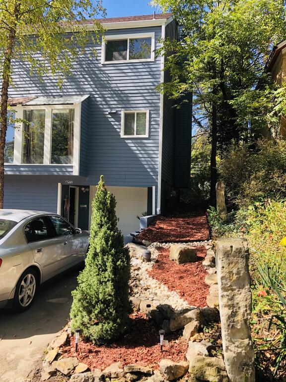 Beautiful 2bedrooms Townhome Near KU And Downtown - thumb 3