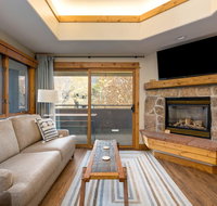 Beautiful 3-bedroom newly upgraded condo with views of Thunderhead Lodge, close to base area. #1012 - Tourism Bookings