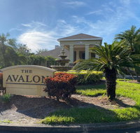 Beautiful apartment at AVALON RESORT TYPE CONDO - Tourism Bookings